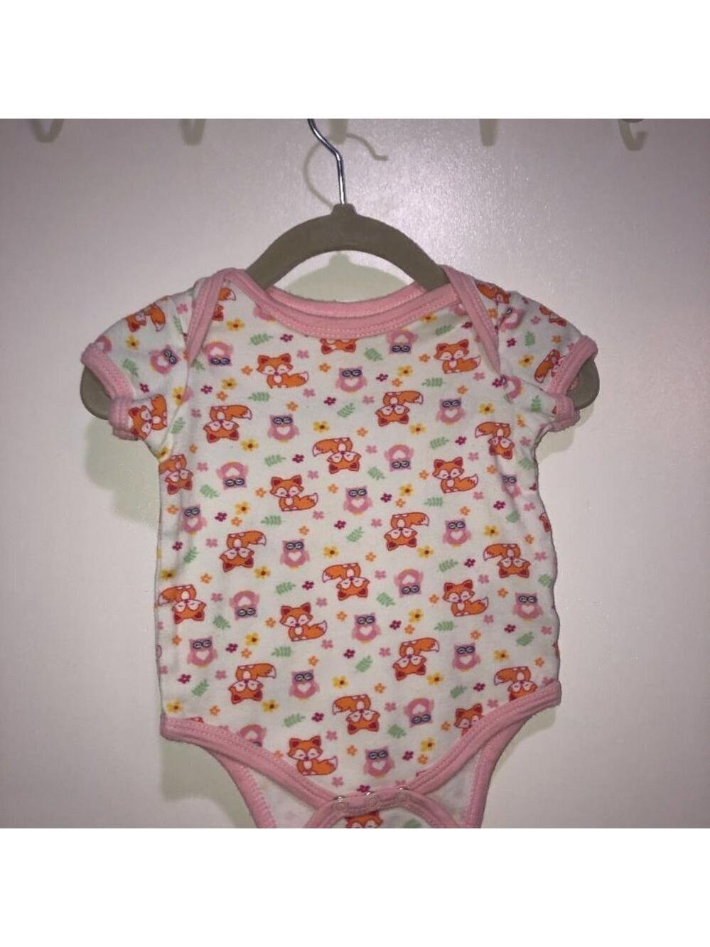 5 for $10 Girl's Wee Play onesie Size 6-9 months